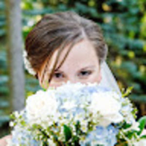 Meet your Posher, Caitlin